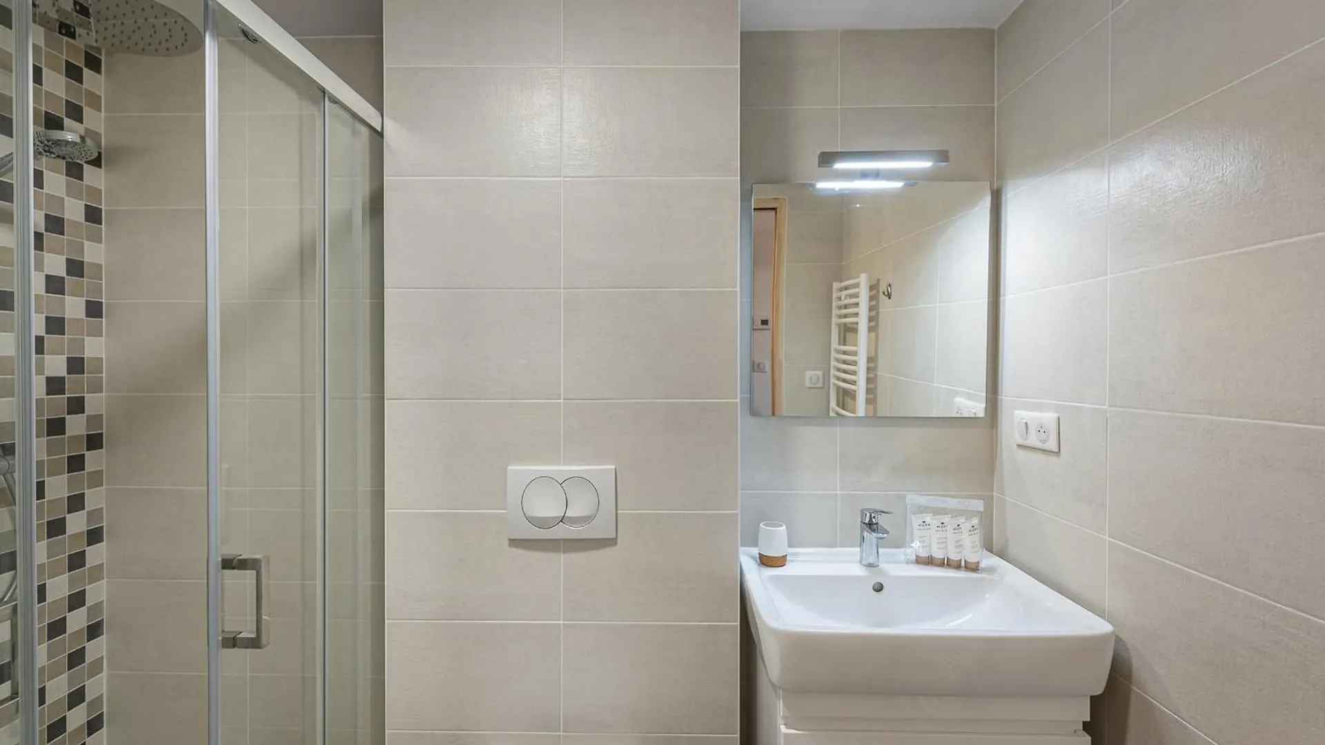 Appartement Au Pied Des Pistes - 6 Adultes + 2 Enfants, 4 Chambres, Parking, Wifi - Fr-1-570-40 Saint-Martin-de-Belleville 0*,